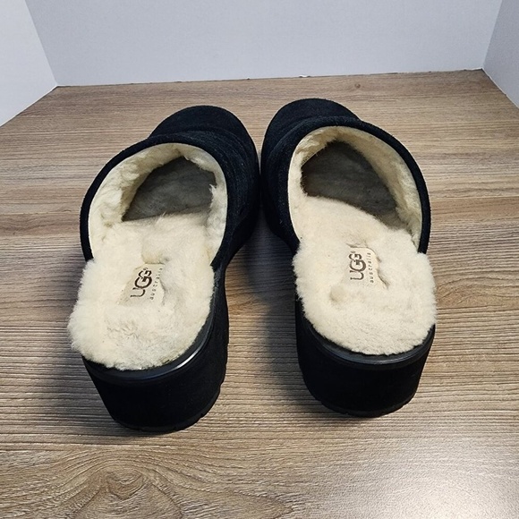 Ugg Mule Sherpa Lined Clogs Black Suede Size 9 - Picture 5 of 8